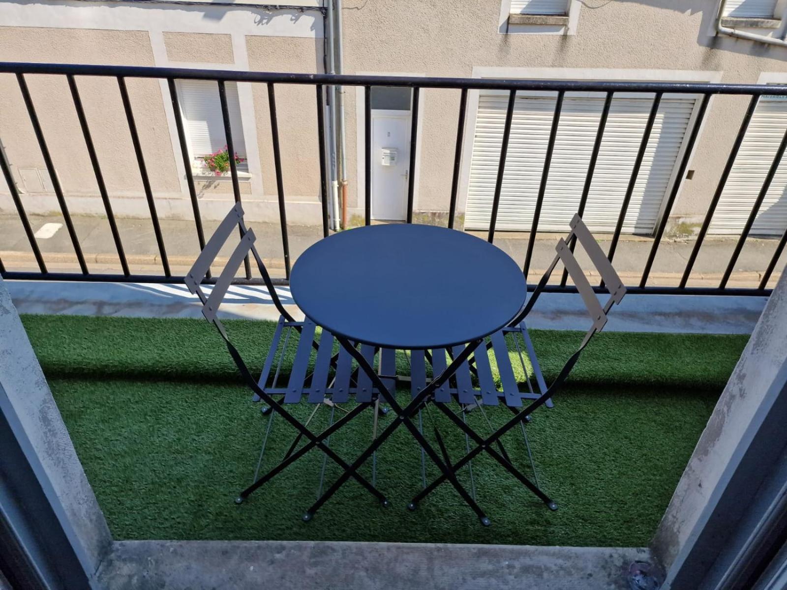 Appartement Hyper Centre Cosy Avec Balcon Châteaudun Εξωτερικό φωτογραφία